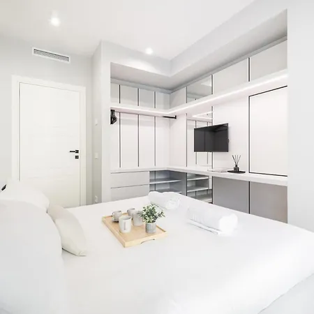 Easylife - - Medici 5 P2d - Duomo * Milano