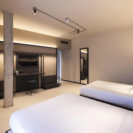 Joy 124 Μιλάνο