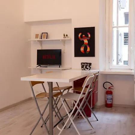 Elegant Little - Center - M4 Station * ميلان