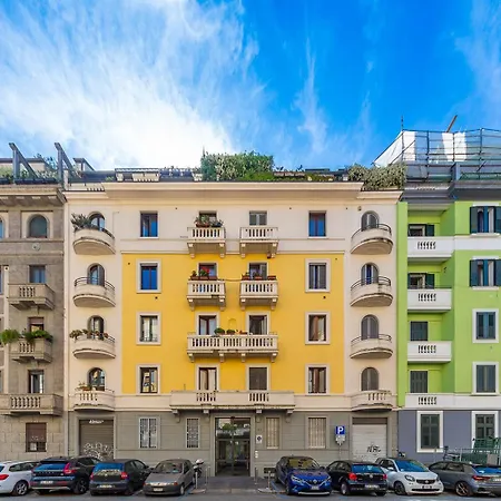 Station 10 Min Private Terrace Skyview 6 Pax Apartmán