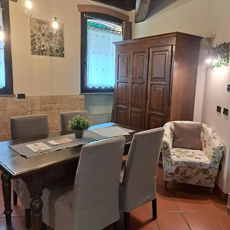 公寓式酒店 Monolocale Beatrice Abbadesse 4*