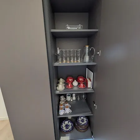 Raffinato Trilocale In Zona Centro