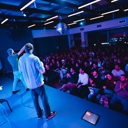 Hostel Yellowsquare Milan