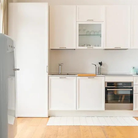 Daire Isola - Bright 2-room With Balcony Milano