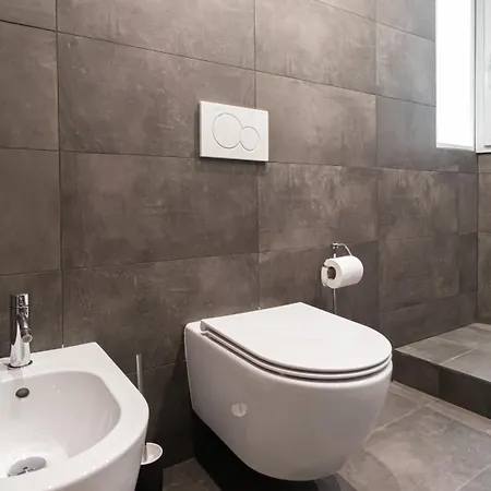 아파트 Italianway Comfort - Solferino 33 *