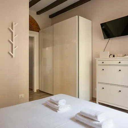 Apartament I-host - Imbonati 6