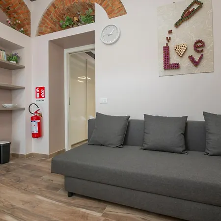 I-host - Imbonati 6 Apartament Mediolan