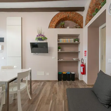 Apartament I-host - Imbonati 6