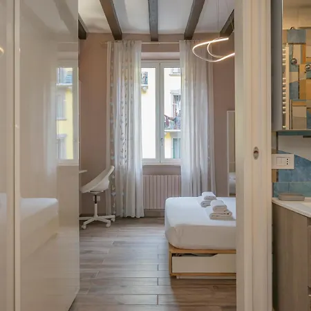 I-host - Imbonati 6 Apartament Mediolan