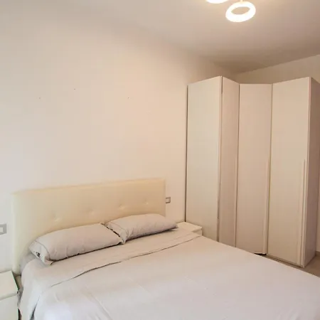 Casa Potos - M1 - San Siro - Rho Fiera Milan