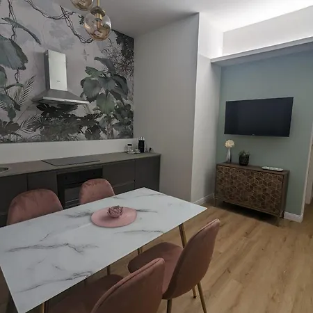 Apartment Di Pregio In Zona