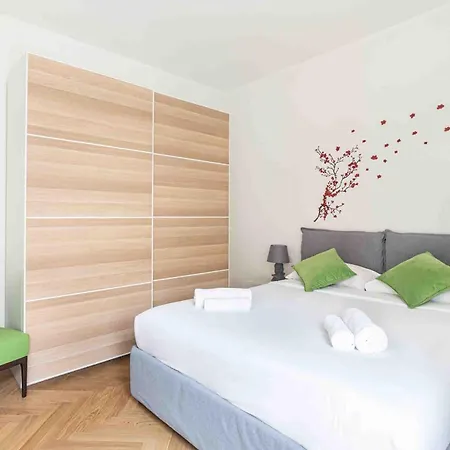 Cute And Duomo - Red *