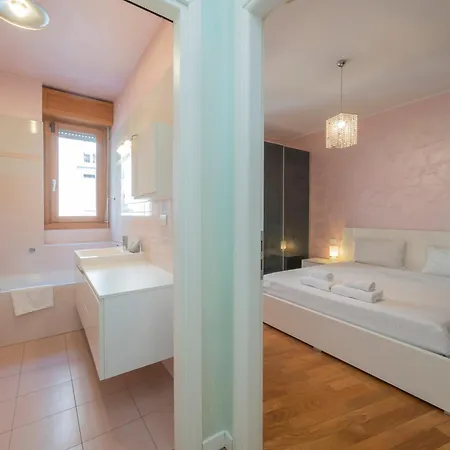 Apartament I-host - Certosa 92