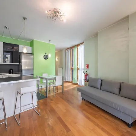 I-host - Certosa 92 Apartament *