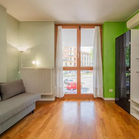 I-host - Certosa 92 Apartament Mediolan