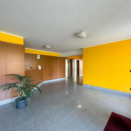 80m2, 7 Piano, Bilocale Con 2 Terrazze E 2 Bagni 公寓 *