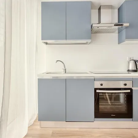 Hostmate - - Imperia's Pearl - Romolo Iulm