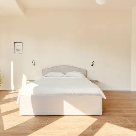 Hostmate - - Doria - Stazione *