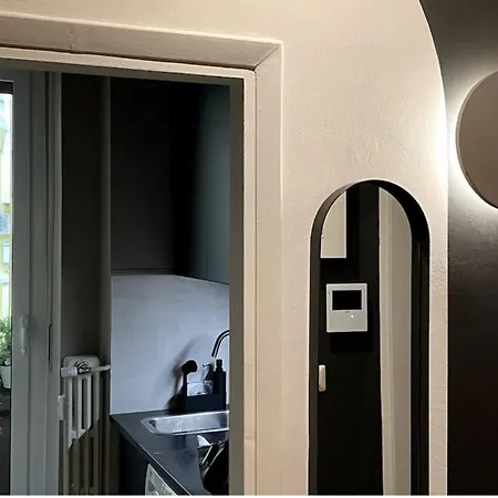 Navigliohome Porta Genova, 1 Cozy And Elegant Milan