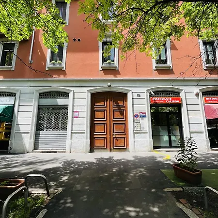 Correggio 12 Appartement