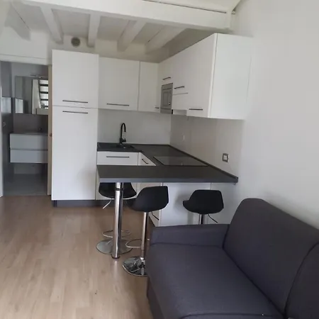Bovisa Cosenz Village Con Giardino Lejlighed *