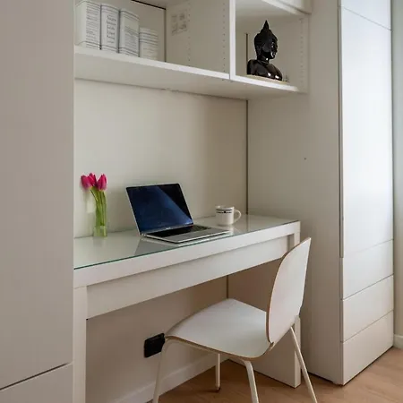 A 400m Dalla Metro Con Wifi Piu Parcheggio Privato Bici Appartement