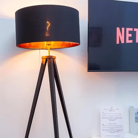 6 Min From Duomo Design In *