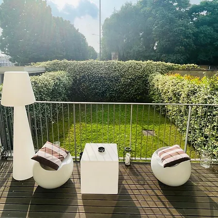 Loft Manifatture Garden Apartment Mailand