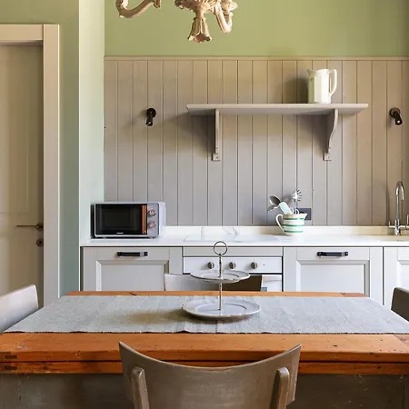 Peaceful, In The Center Of Garibaldi Train Station Brera Appartement Milaan