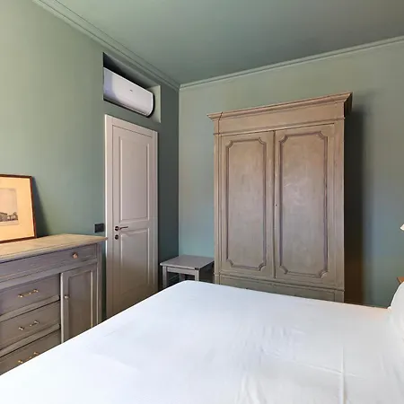 Appartement Peaceful, In The Center Of Garibaldi Train Station Brera Milaan