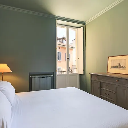 Peaceful, In The Center Of Garibaldi Train Station Brera Appartement Milaan