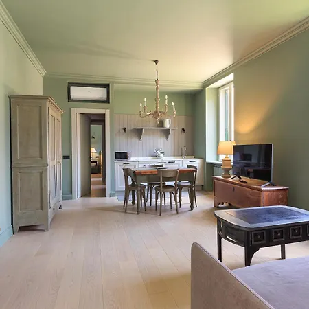 Appartement Peaceful, In The Center Of Garibaldi Train Station Brera Milaan