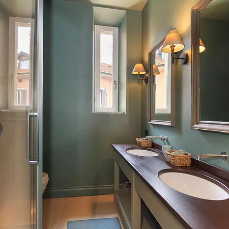 Peaceful, In The Center Of Garibaldi Train Station Brera Appartement *