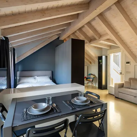 Apartment Rooftop Corso Con Terrazzo Privato