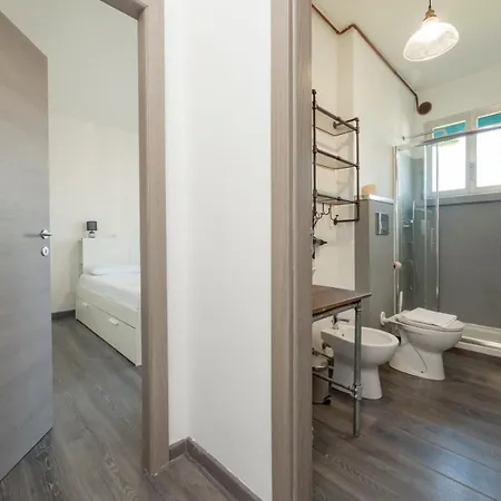 I-host - Omero 17
