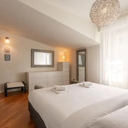 Ferrucci Luxury 3 Bedrooms * Mailand