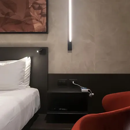 Hotiday Collection - Cinque Giornate Hotel