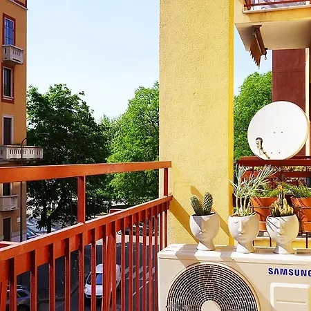10 Min - Bright & Modern, Up To 5 Beds Milano