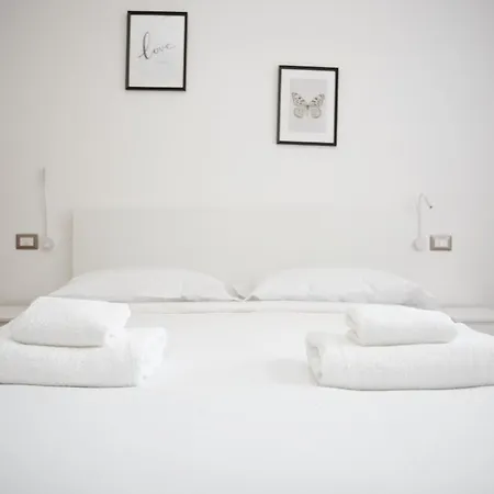 Bright And Comfortable Flat Solari Area 公寓 米兰