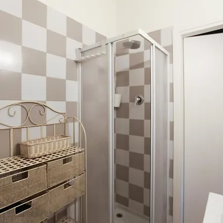 Charming In The Heart Of Navigli * Mediolan