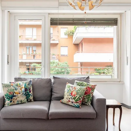 Trilocale In Stile Milanese In Solari * Μιλάνο