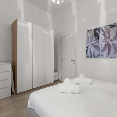 Abbiategrasso M2 - One Bedroom App - Wifi