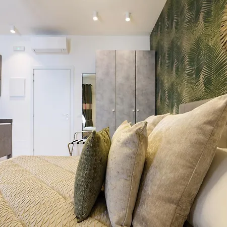 Duomo Luxury Crystal Daire *