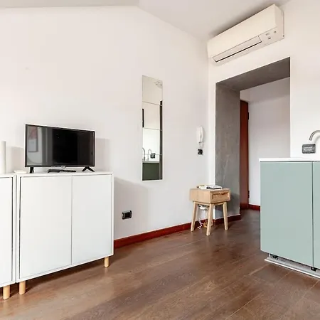 Апартаменты Centro Storico Brera Cozy Via Solferino Милан