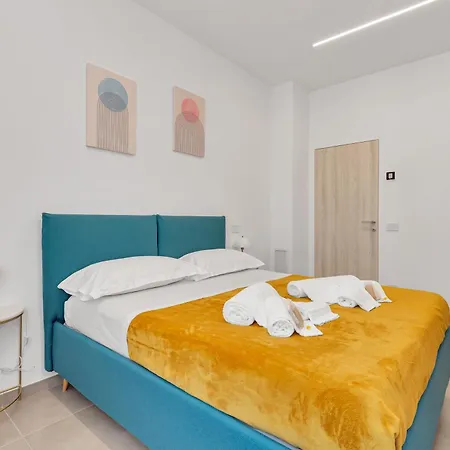 Urban Chic Flat - Papi19 Apartmán *