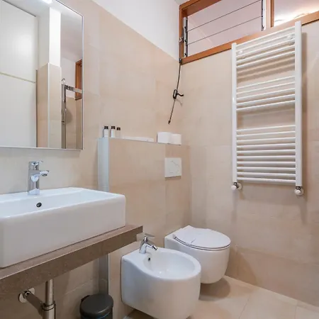 Atene - 7sundays Milano