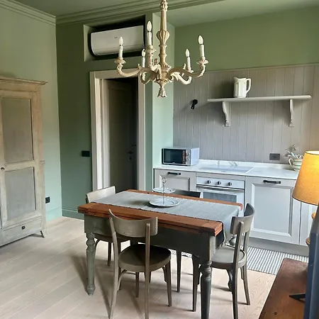 Peaceful, In The Center Of Garibaldi Train Station Brera Appartement