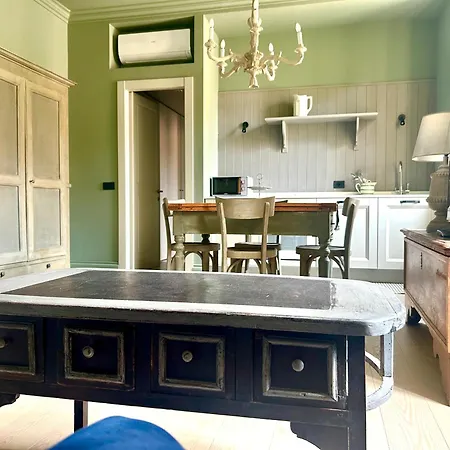 Peaceful, In The Center Of Garibaldi Train Station Brera Appartement