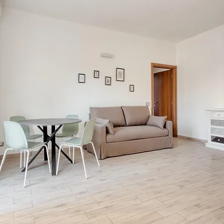 Just Urban Stays - Luminoso Bilocale Zona Solari - 2 Min Metro M4 ミラノ