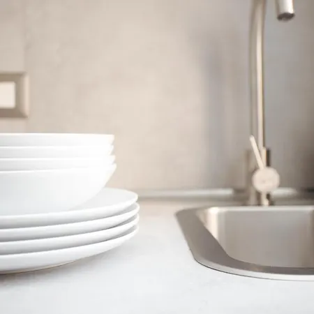 Just Urban Stays - Luminoso Bilocale Zona Solari - 2 Min Metro M4